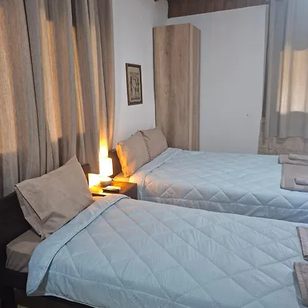 Dimitris' - 2